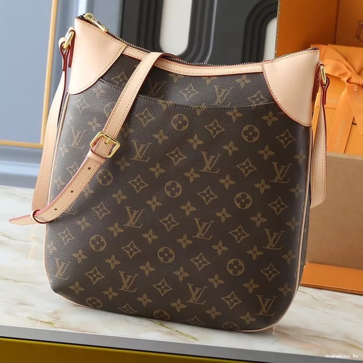 3188 Louis Bags Vuitton Messenger Refined 1004